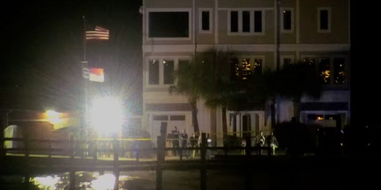 abdde vahset gemiden restorana ates acti cmUm7vD2