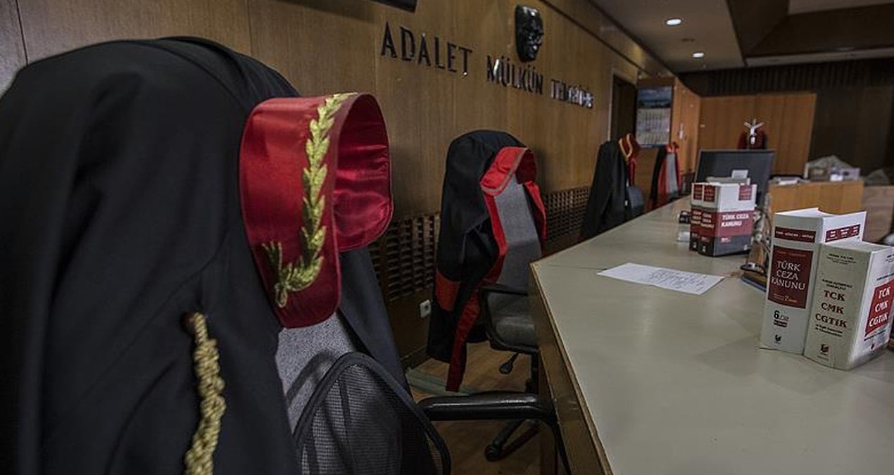 izmirde dolandiricilik operasyonunda 53 tutuklama gPtSxC9c