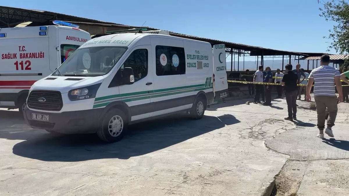 kucuk cocuk sut kamyonunun carpmasiyla hayatini kaybetti 7IbhaS1N