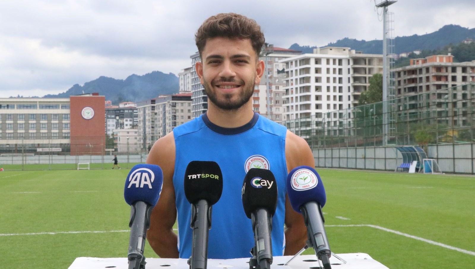 mithat pala tek amacim rizespora hizmet etmek QjOyvF1x