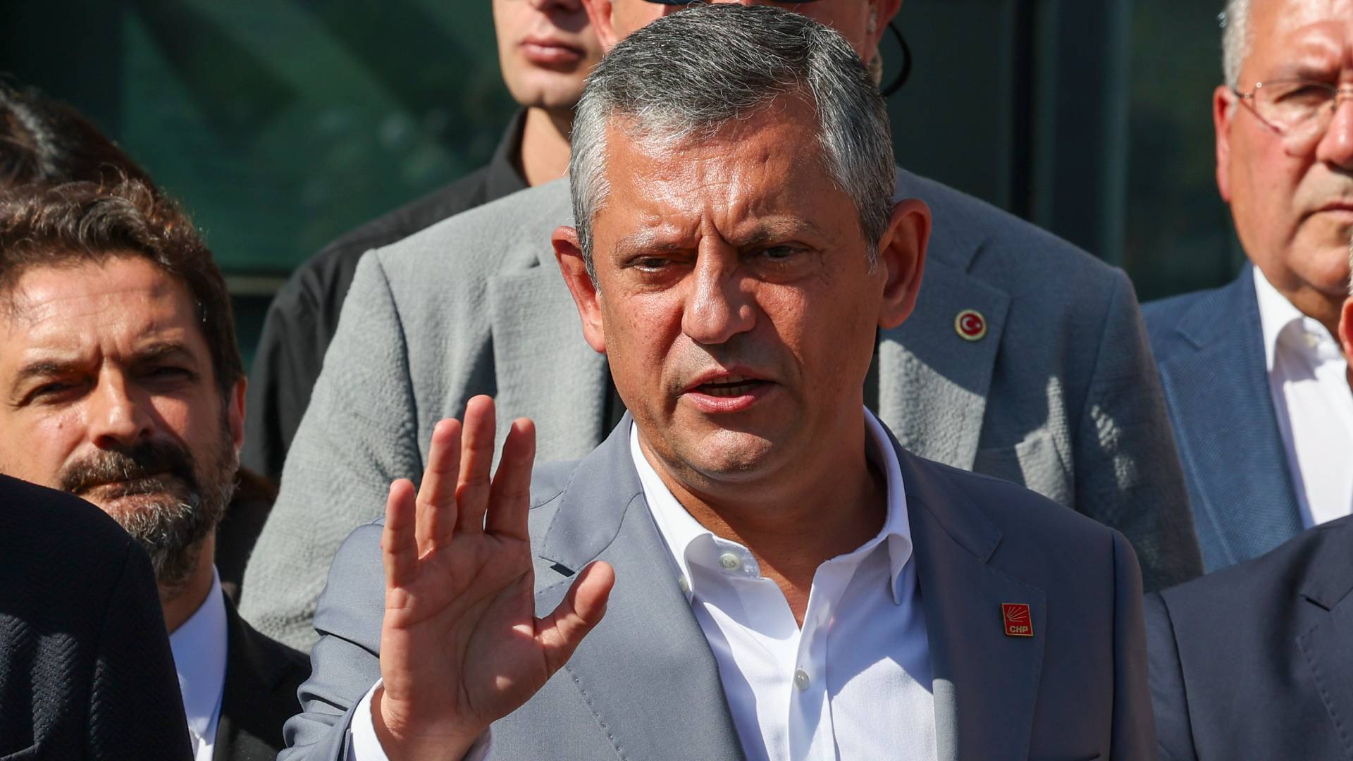 ozgur ozel silivride aciklama yapiyor z7Uvhn8S