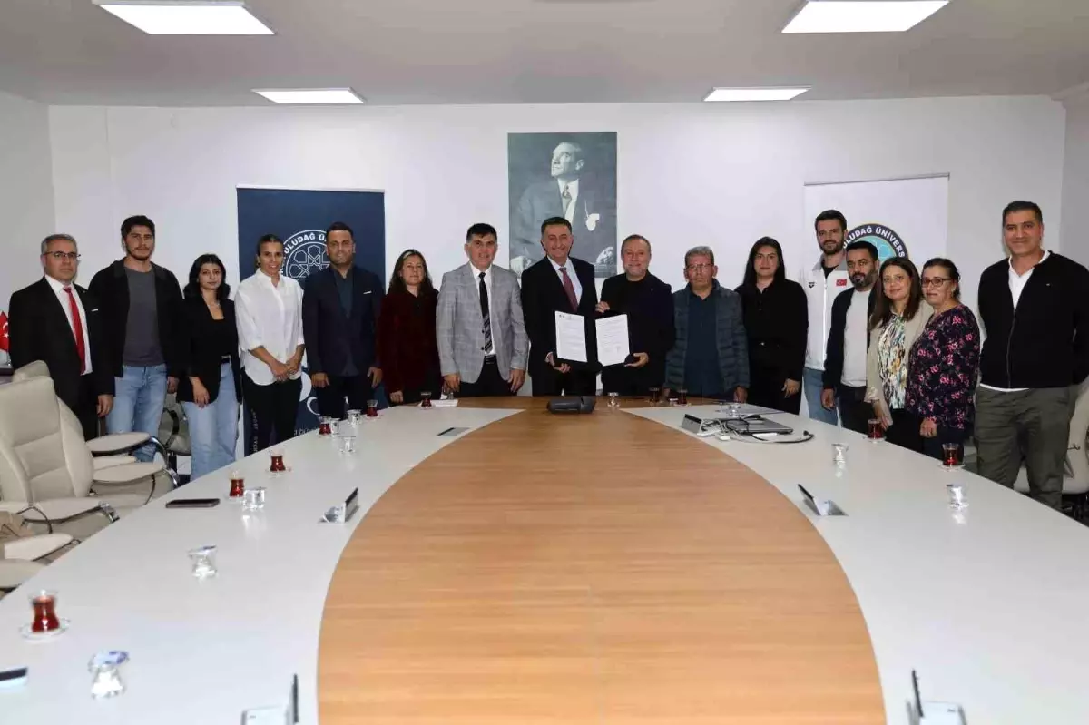 bursa uludag universitesi ve tossfedden ozel sporculara destek protokolu ADPHSQT1.jpg