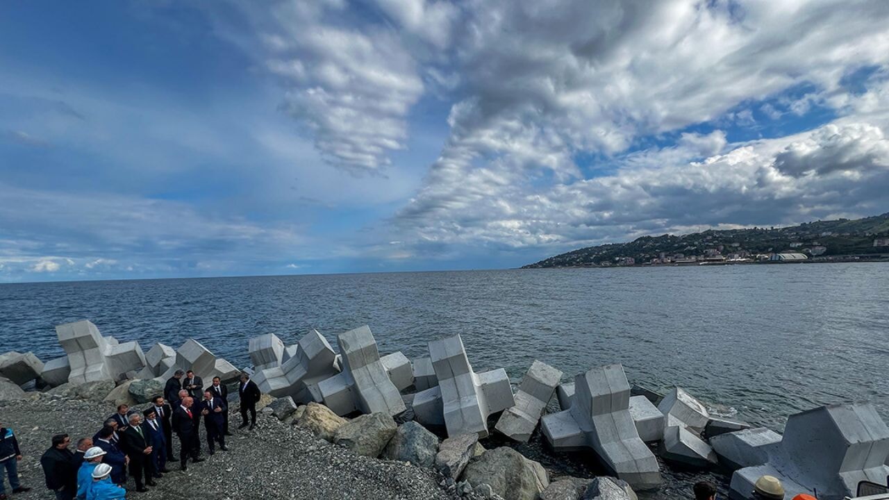 turkiyenin dev deniz ticareti hamlesi iyidere lojistik limani jeLqpN4K