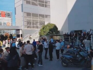 Pendik’teki Alışveriş Merkezinde Yangın: Acil Tahliye Gerçekleşti
