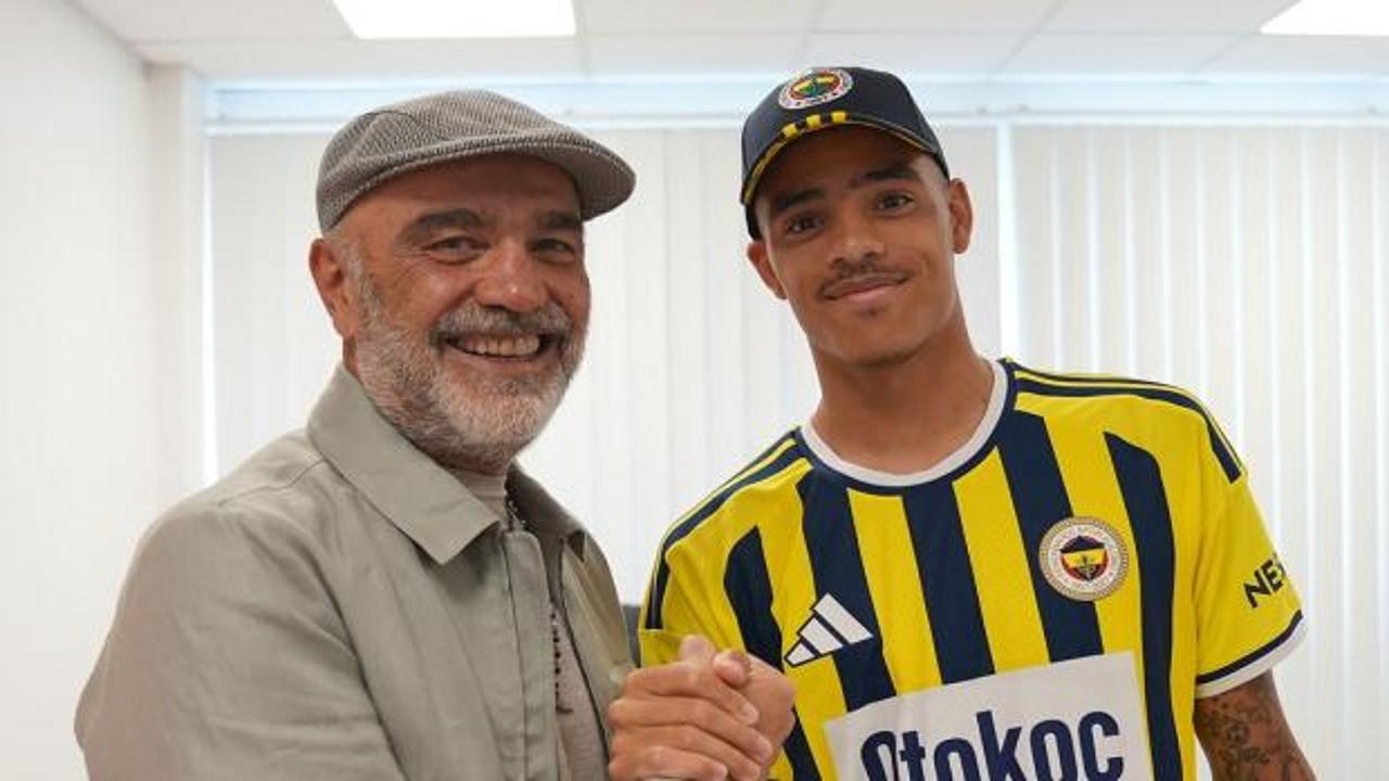 Fenerbahce mason greenwooda kavustu havaalaninda ayaginin tozuyla taraftara ilk mesaj FUAy7War
