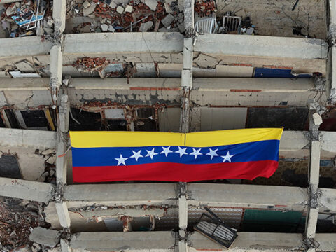 Venezuelada cifte deprem felaketini 1405 artci takip etti can kaybi 5 bin 278e yukseldi CC7KjluZ